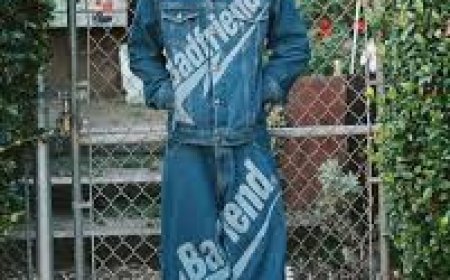 Hoodie and Bad Friend Jeans Combos