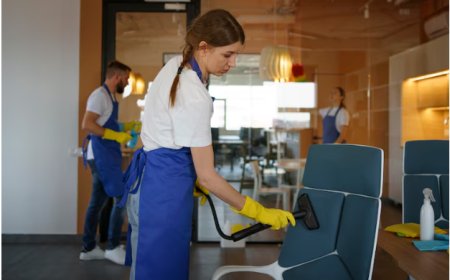 Effortless Clean Home: The Ultimate Guide to Recurring Cleaning Services in Seattle