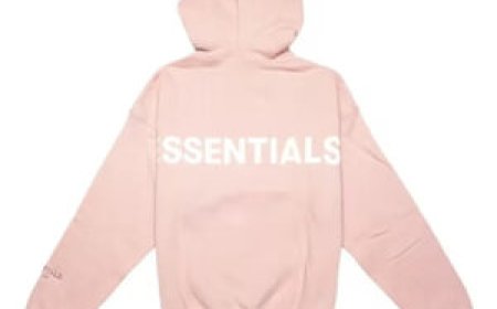 What Makes Essential Hoodies So Popular?