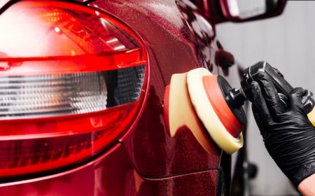 How Auto Body Shops in West Hollywood Handle Insurance Claims After Accidents