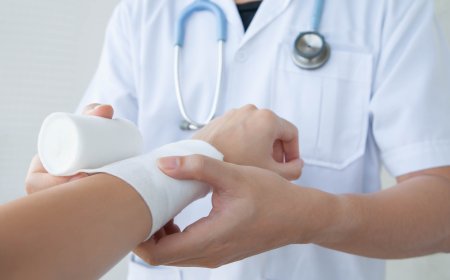 Chronic Wounds Treatment Market Size, Trends, and Growth Strategies 2025-2032